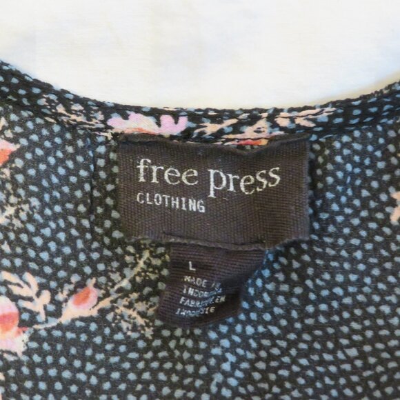 Free Press Blouse Short Sleeve Black w Pink Flowers & Green Dots Size L Women's - Picture 5 of 10